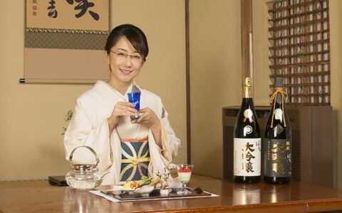 唐橋ユミの実家は「日本酒の酒蔵」